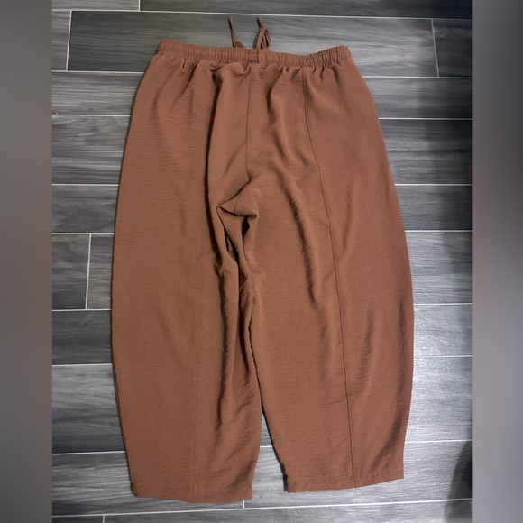 Brown Women's Wide Leg Pants - Picture 5 of 5